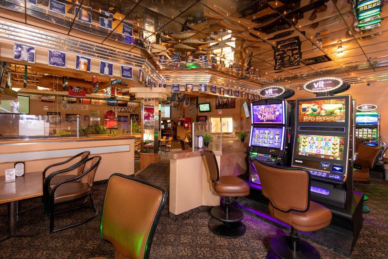 Dunvegan Inn&Suites Fairview Bagian luar foto